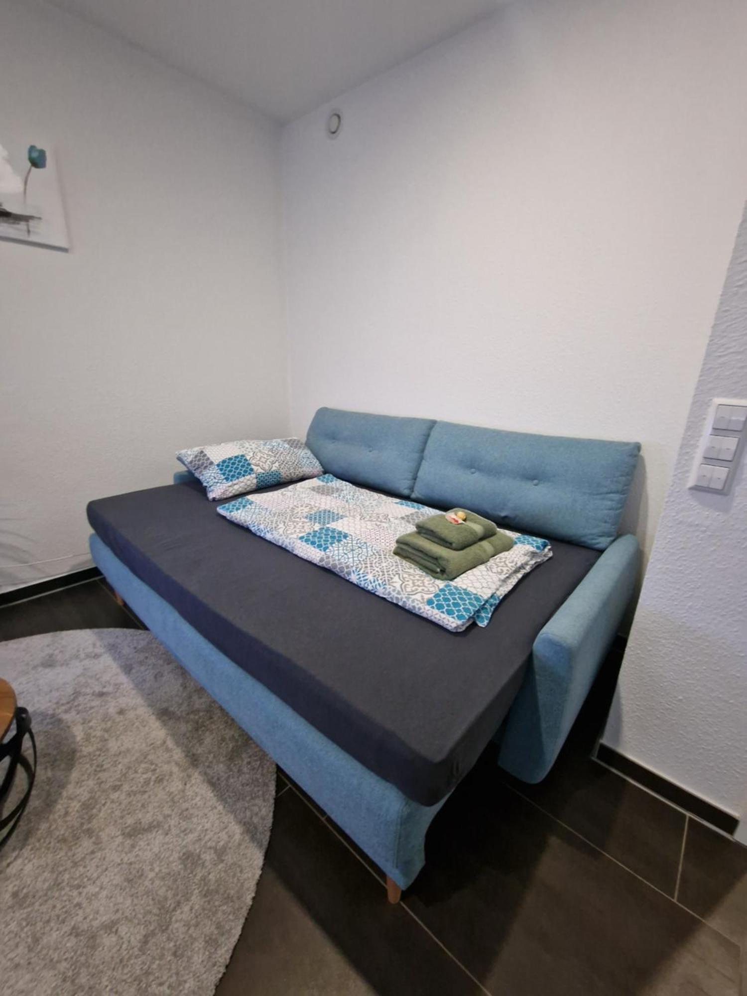 Exklusive Ferienwohnung In Lingen Holthausen 2Zim, 2Badez,Kueche,Balkon,Waschmaschine 外观 照片