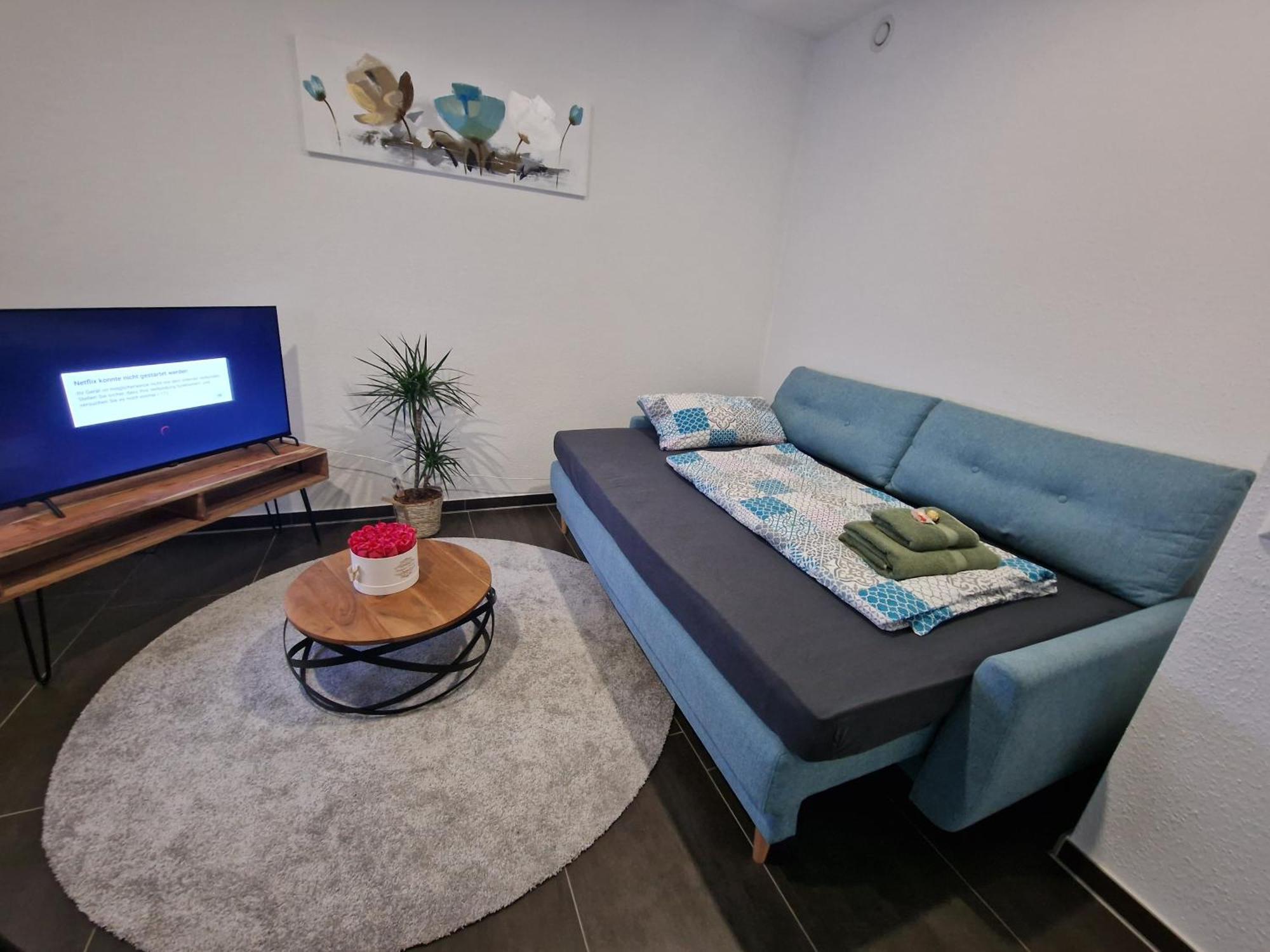 Exklusive Ferienwohnung In Lingen Holthausen 2Zim, 2Badez,Kueche,Balkon,Waschmaschine 外观 照片