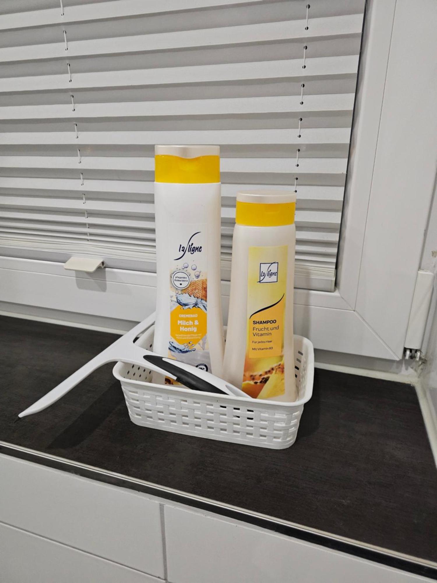 Exklusive Ferienwohnung In Lingen Holthausen 2Zim, 2Badez,Kueche,Balkon,Waschmaschine 客房 照片